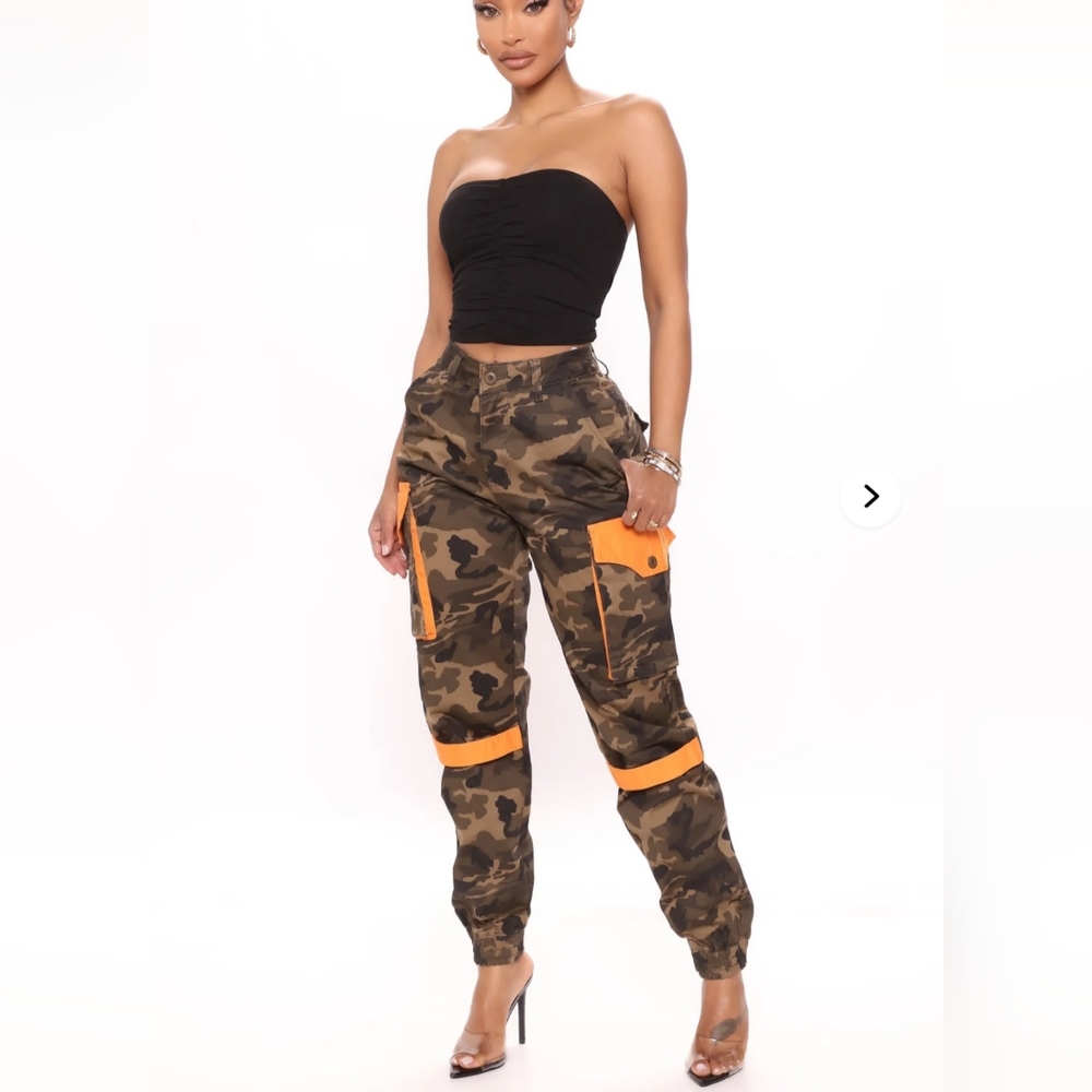 Fashion Nova Brown and Orange Jogger Track Pants